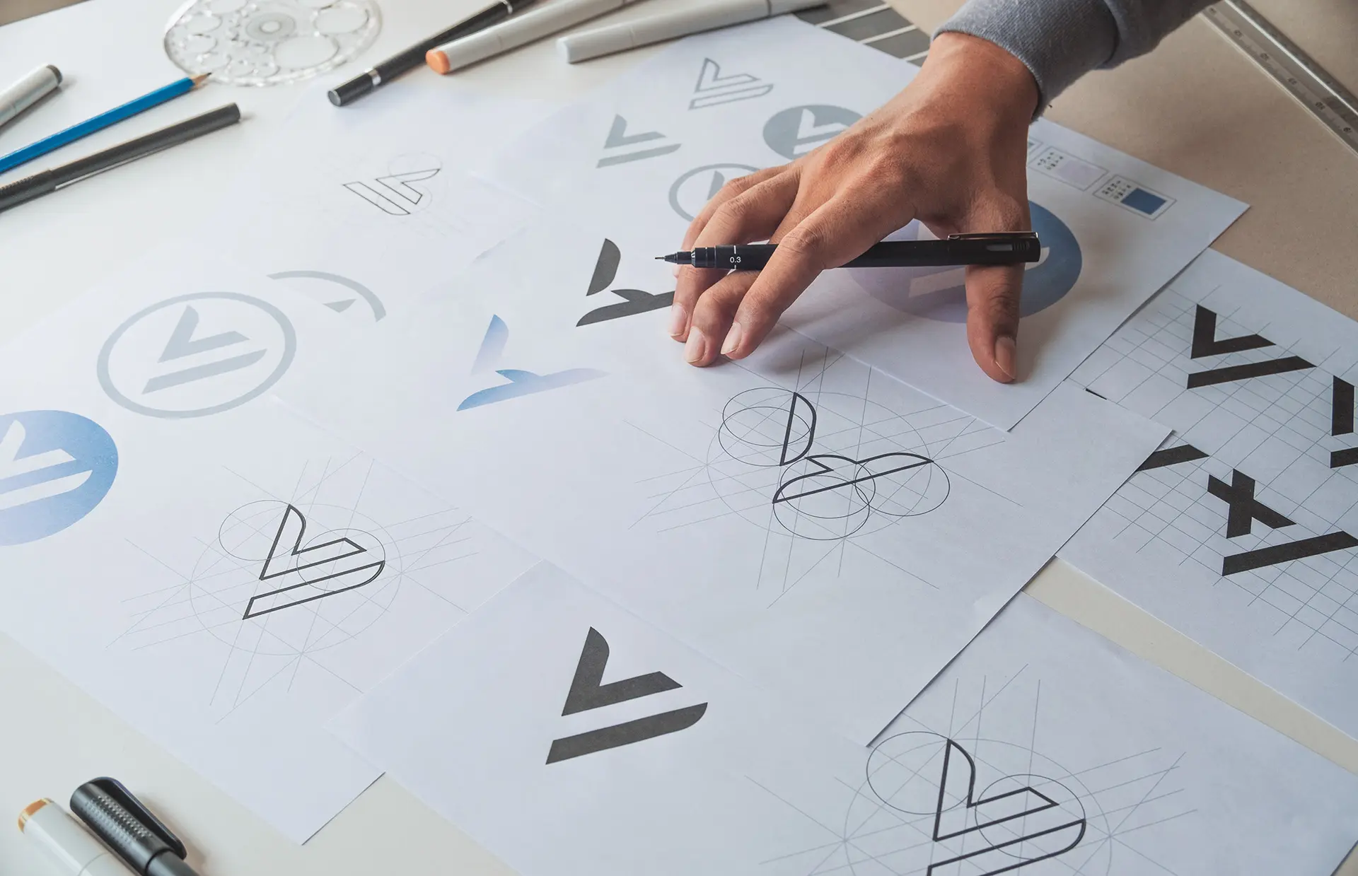 Logo design vs brand identity. Understanding the difference for your Seattle business