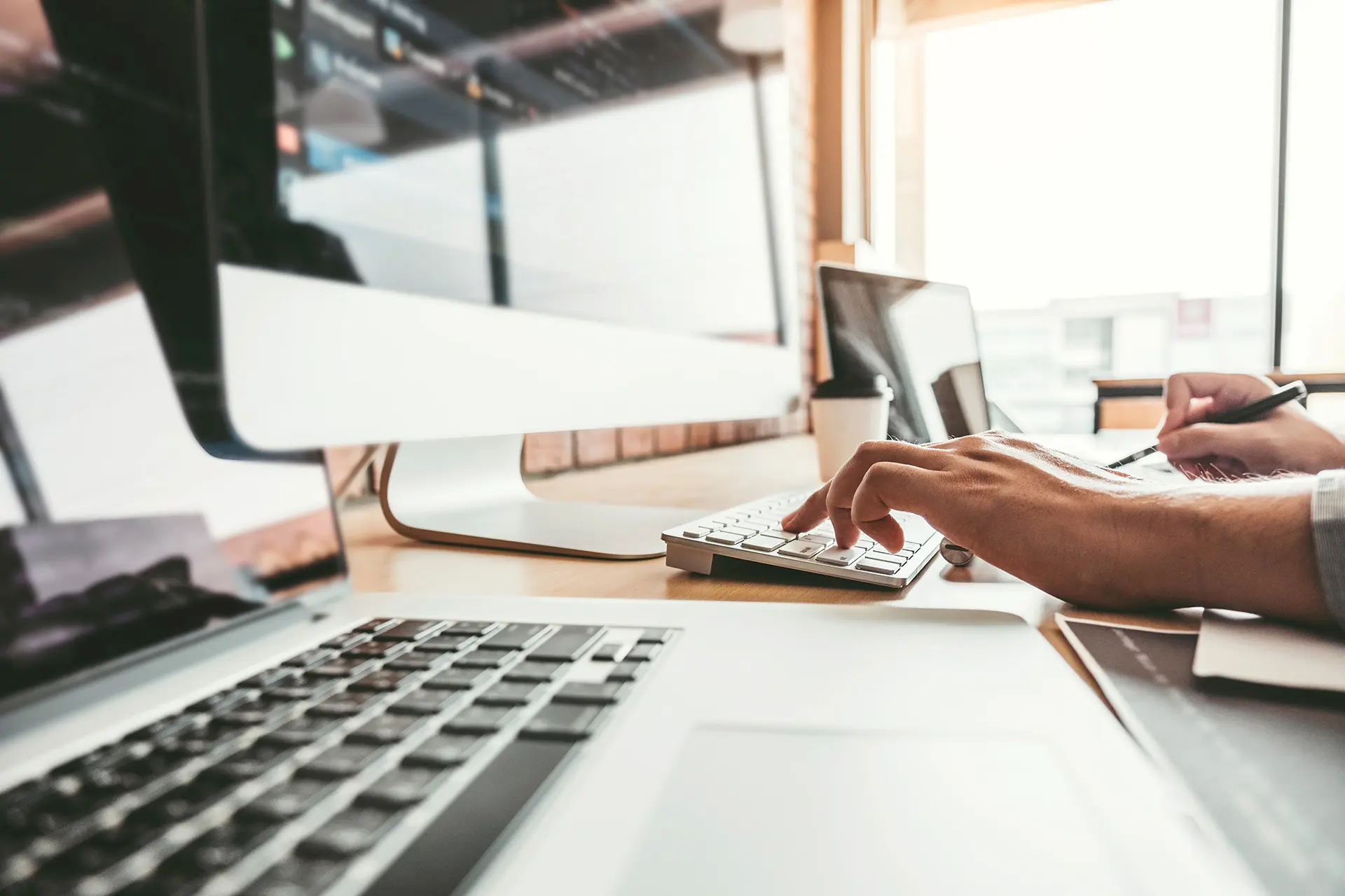 What are the best web design practices for small businesses in 2026? Answered by Green Lake Digital.